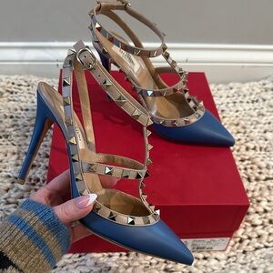 Valentino Garavani Rockstud Pumps size 38 NIB